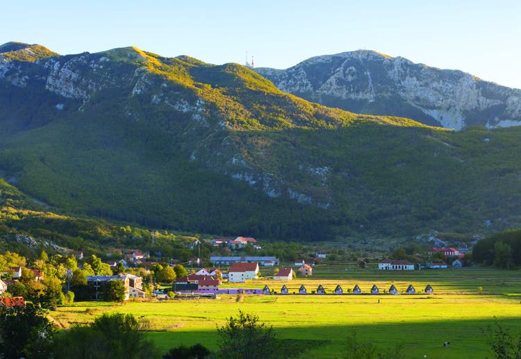 Navega con nosotros a Kotor