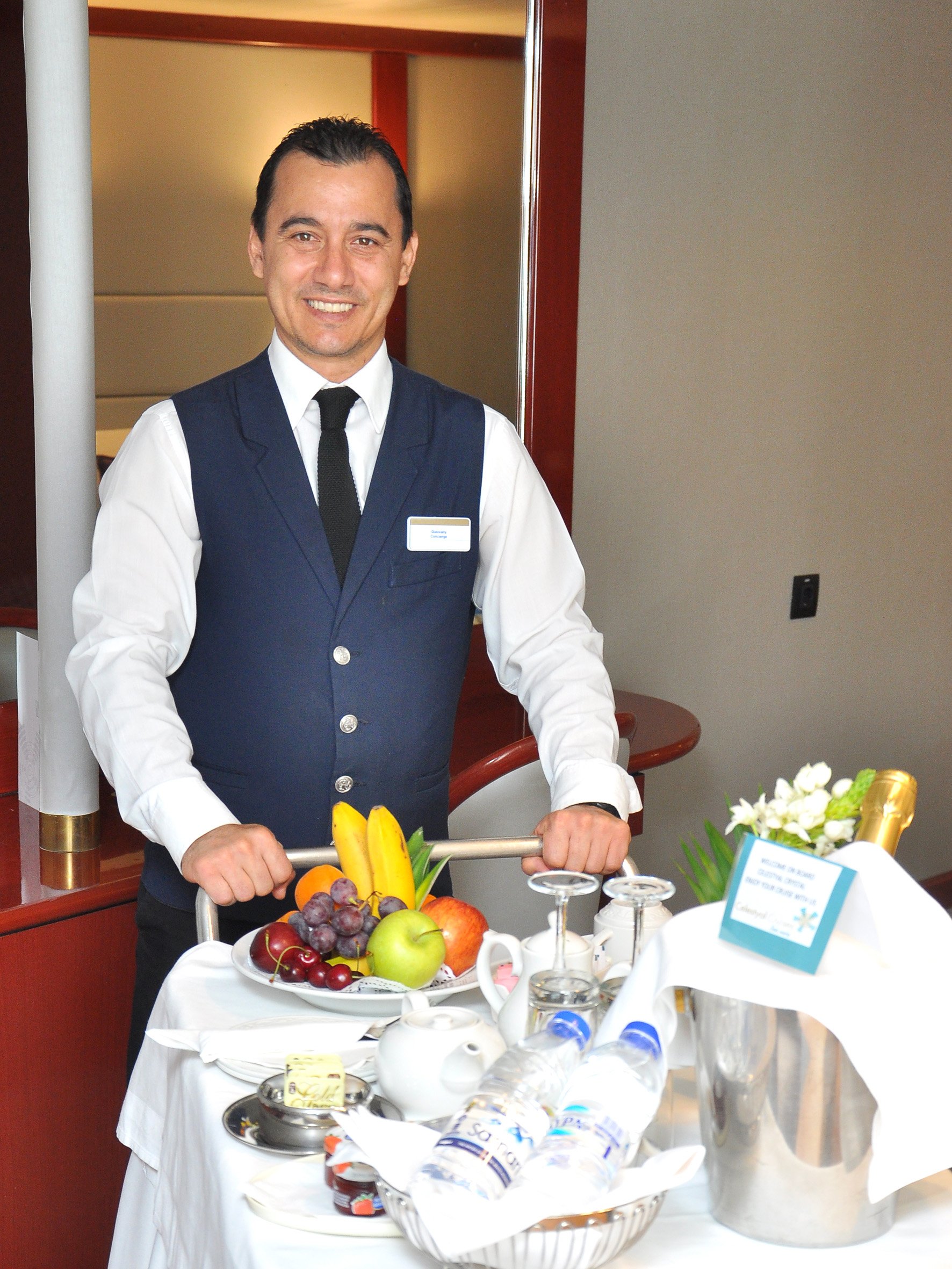 concierge 3 Room service 07
