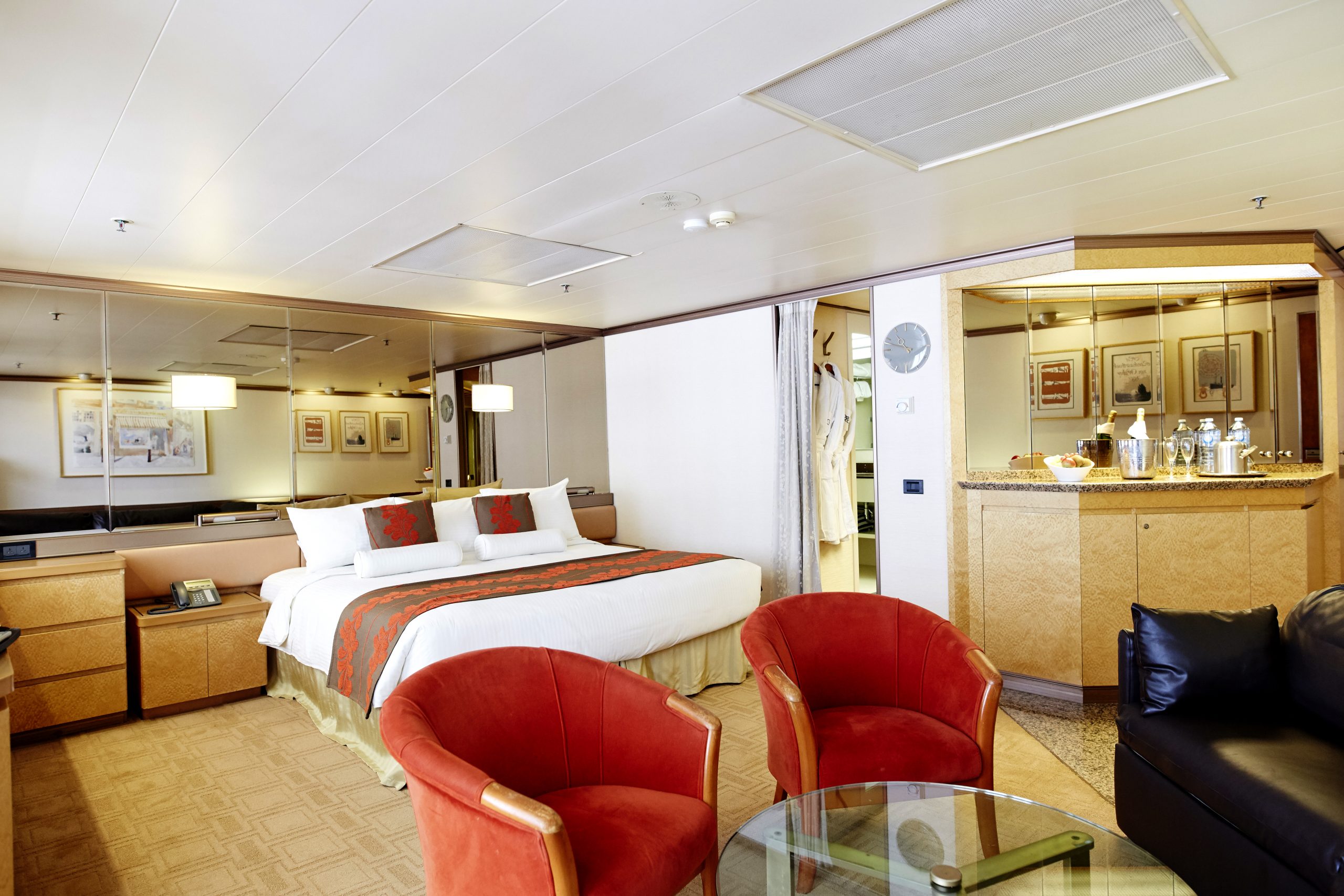 Journey Ship SG balcony deck 10 double bed