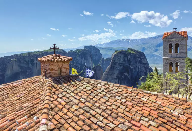 Excursion The spectacular rocks the hanging Monasteries 2