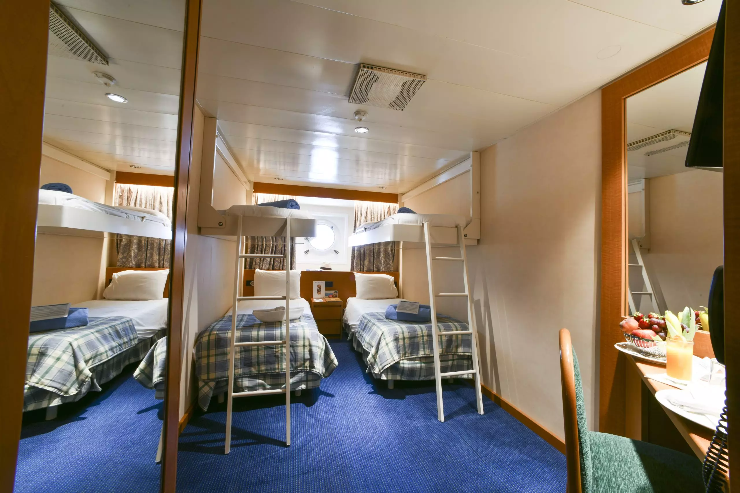 olympia-staterooms-xa (4)